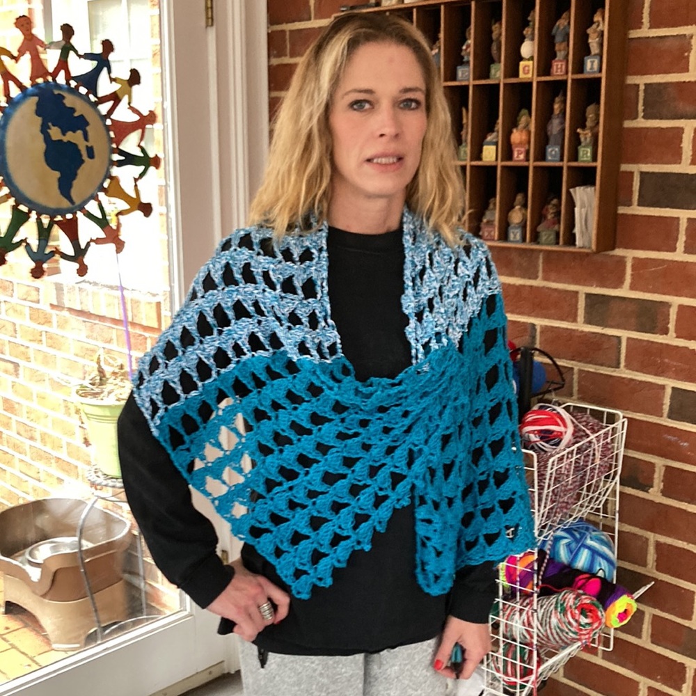 Summer Shawl - Picture 2 of 4